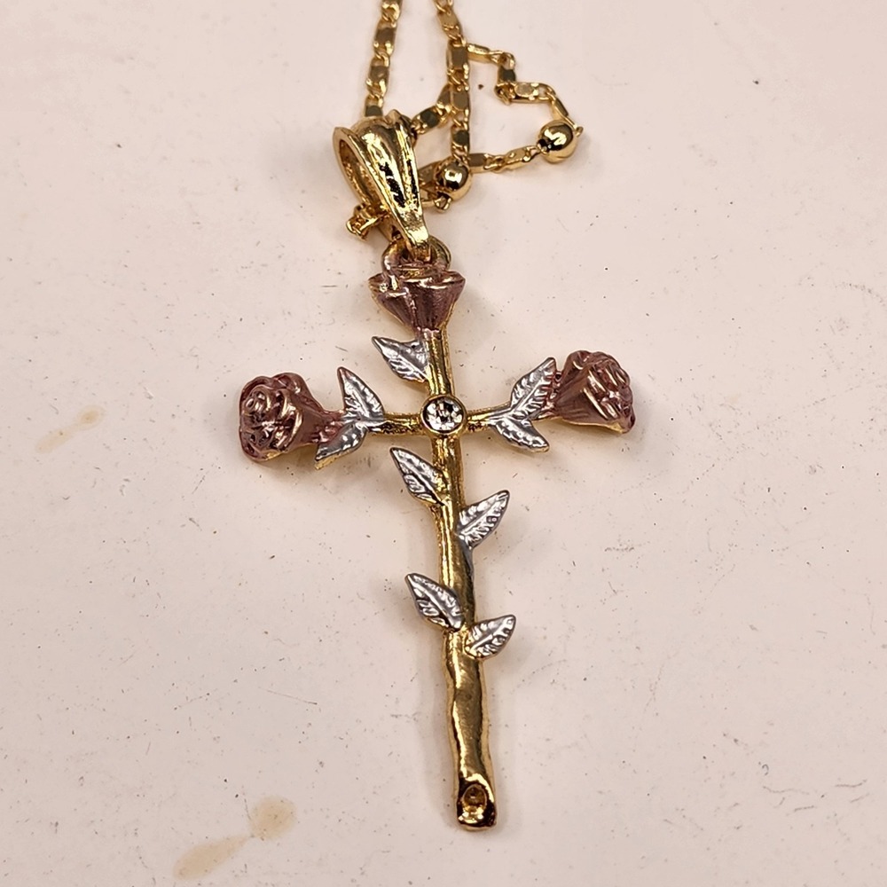 Rose Flower Cross Pendant Necklace Gold Tone Rhinestone Romantic Floral Coquette